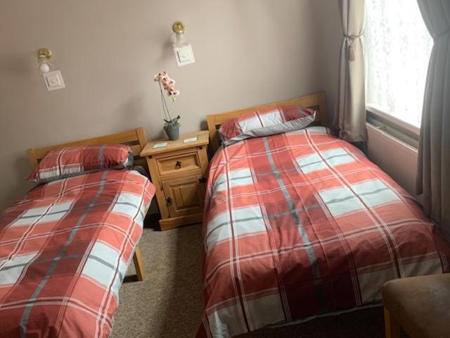 The Crown In Bed & Breakfast Fordingbridge Bagian luar foto